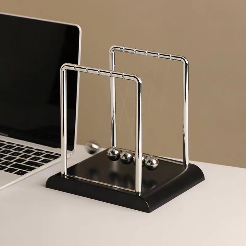 Bolas de equilíbrio de pêndulo - Newton Cradle Large avaliação e preço